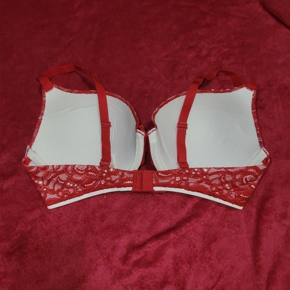 Red Lacey Bra 34D - Picture 2 of 5